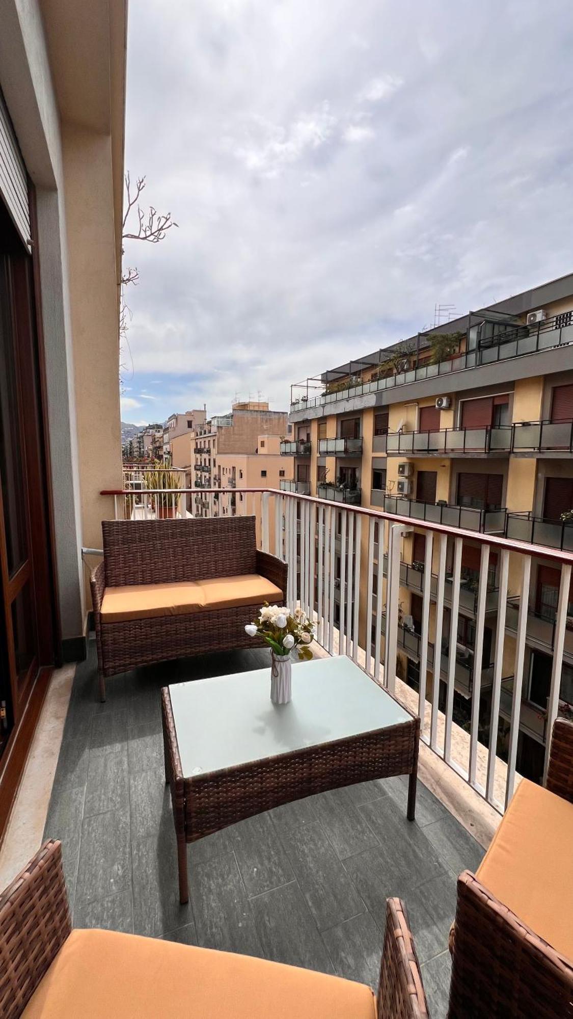 Kasa Stabile Appartement Palermo Buitenkant foto